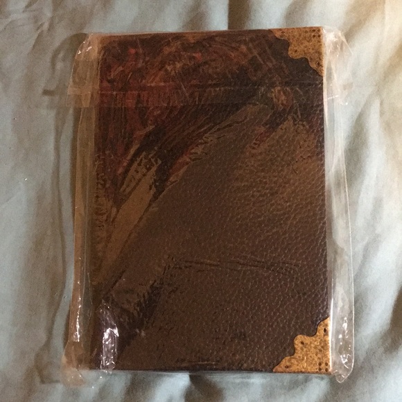 Voldemort’s Diary— The Noble Collection Official Harry Potter Blank Journal - Picture 4 of 4